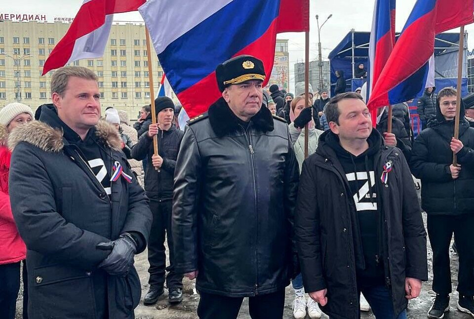 Murmansk Governor Andrei Chibis (right) together with Northern Fleet Head Commander Aleksandr Moiseev (center) and Minister of the Far East and Arctic Aleksei Chekunkov. Photo: Andrei Chibis on Telegram