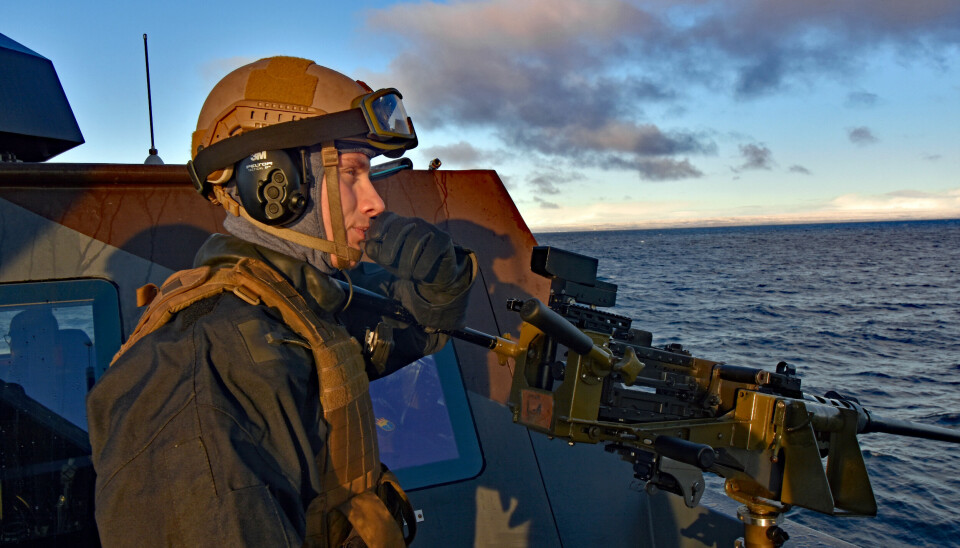 Heavy machine gun on deck of a corvette sailing the coast of Finnmark. Photo: Thomas Nilsen