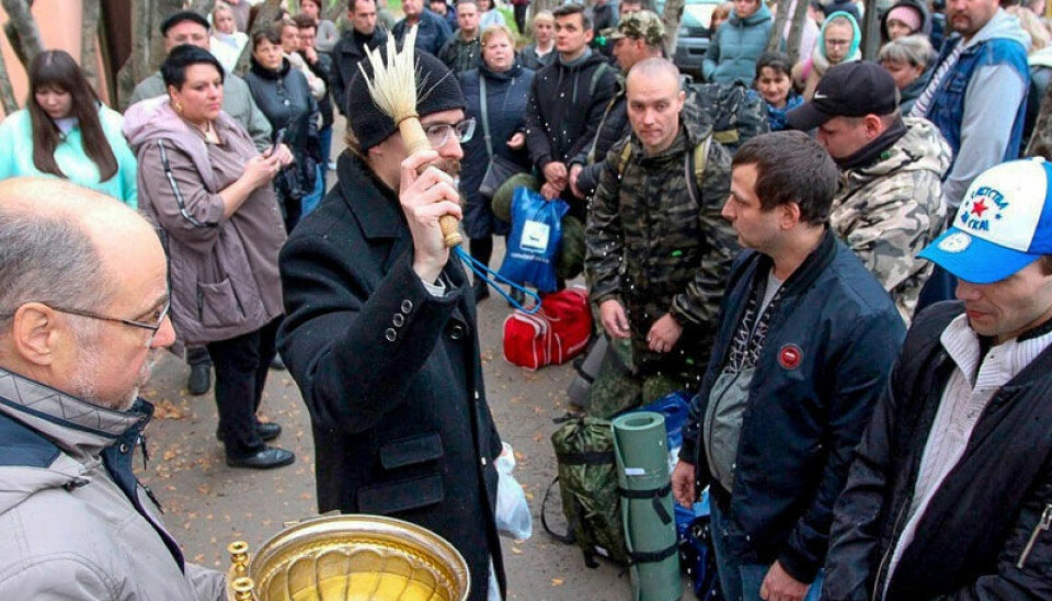 A spray of water before bloody war. Photo: vk.com/mmeparh