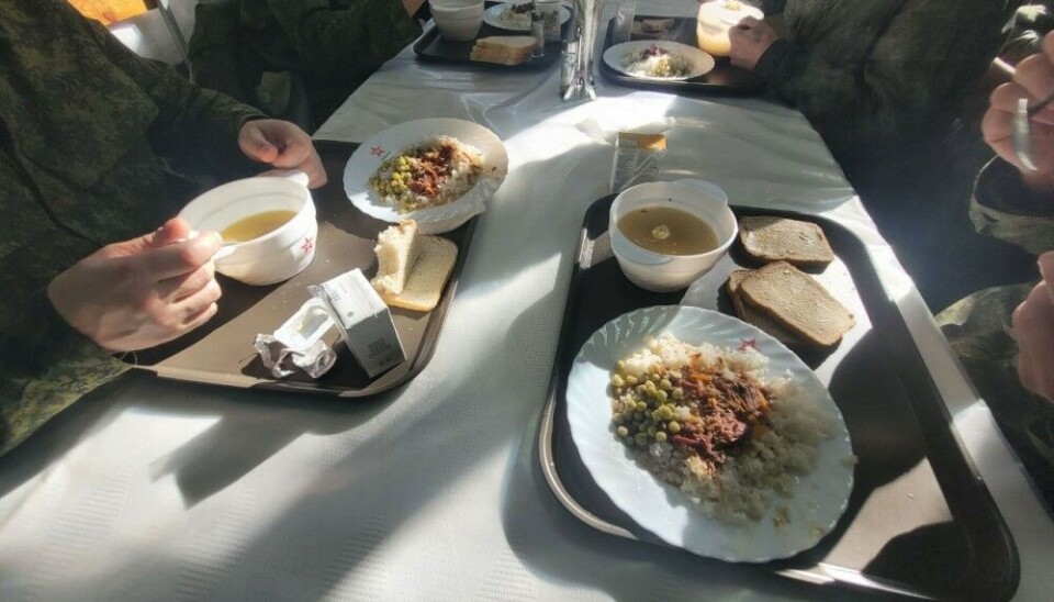 Plenty of food on the table in the governor’s photos.