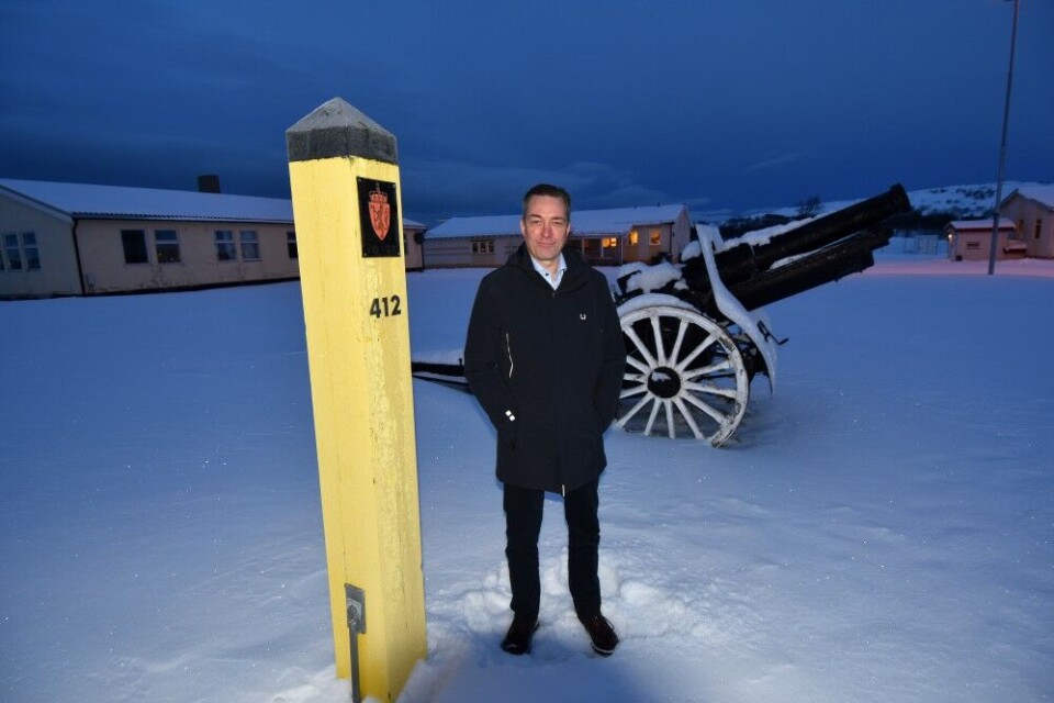 Minister of Defense Frank Bakke Jensen at the Sør-Varanger Garrison in 2017. Photo: Thomas Nilsen