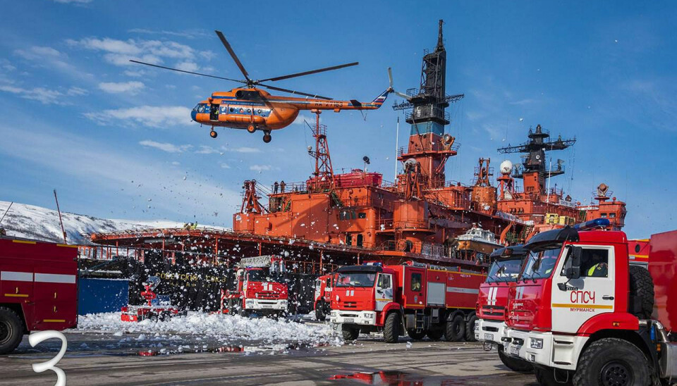 Training around retired nuclear-powered icebreaker “Sovetsky Soyuz.” Photo: Emercom
