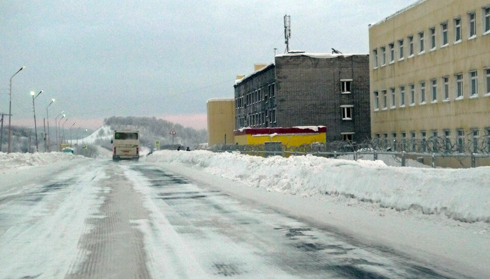 Здание войсковой части № 08275 в Печенге.