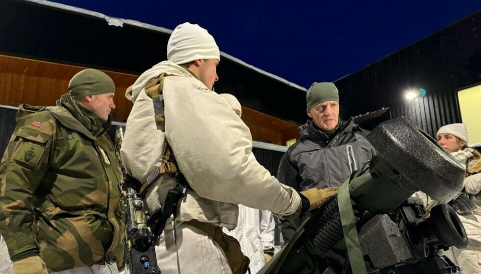 Jonas Gahr Støre in February 2024 visited the Jaeger Battalion GSV outside Kirkenes. Photo: Atle Staalesen