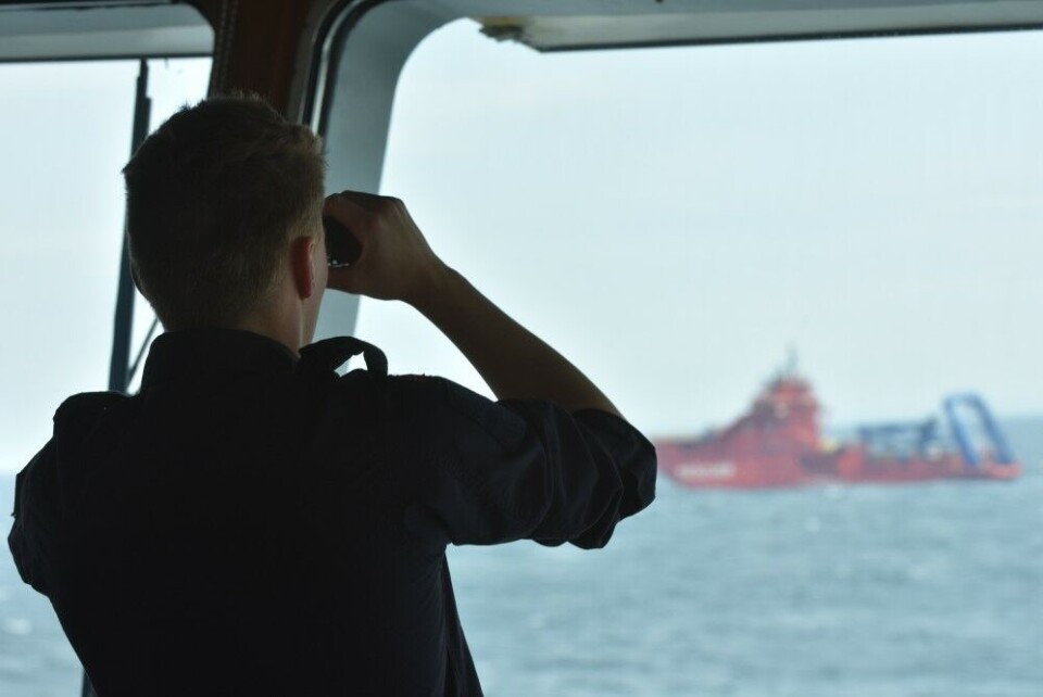 On watch for more people missing at sea. Photo: Thomas Nilsen