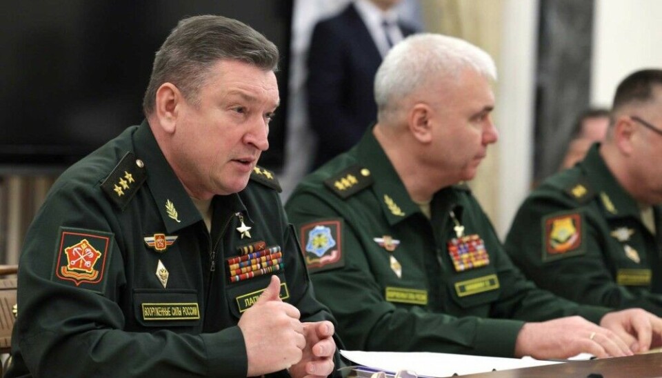 Aleksandr Lepin (left) is head of the newly formed Leningrad Military District. Photo: Kremlin