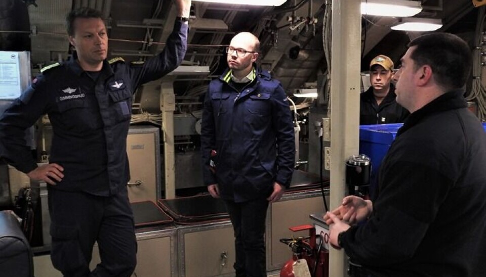 Chief of the Norwegian Navy, Trond Gimmingsrud (left), onboard the USS Tennessee somewhere outside the coast of Ålesund on the northwest coast of Norway. Photo: Commander, Submarine Forces