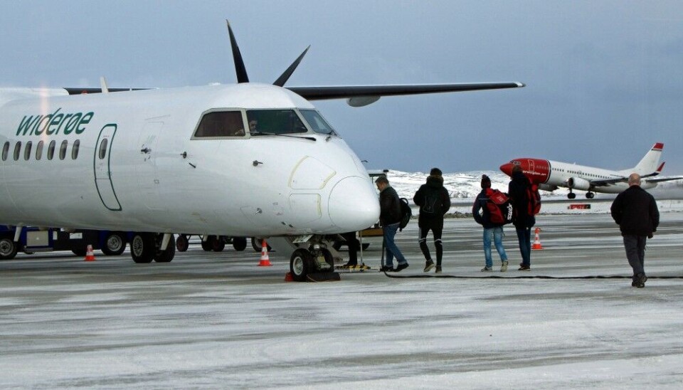 Widerøe в основном летает на турбовинтовых самолетах Dash-8, а Norwegian использует «Боинги-737». Фото: Томас Нильсен