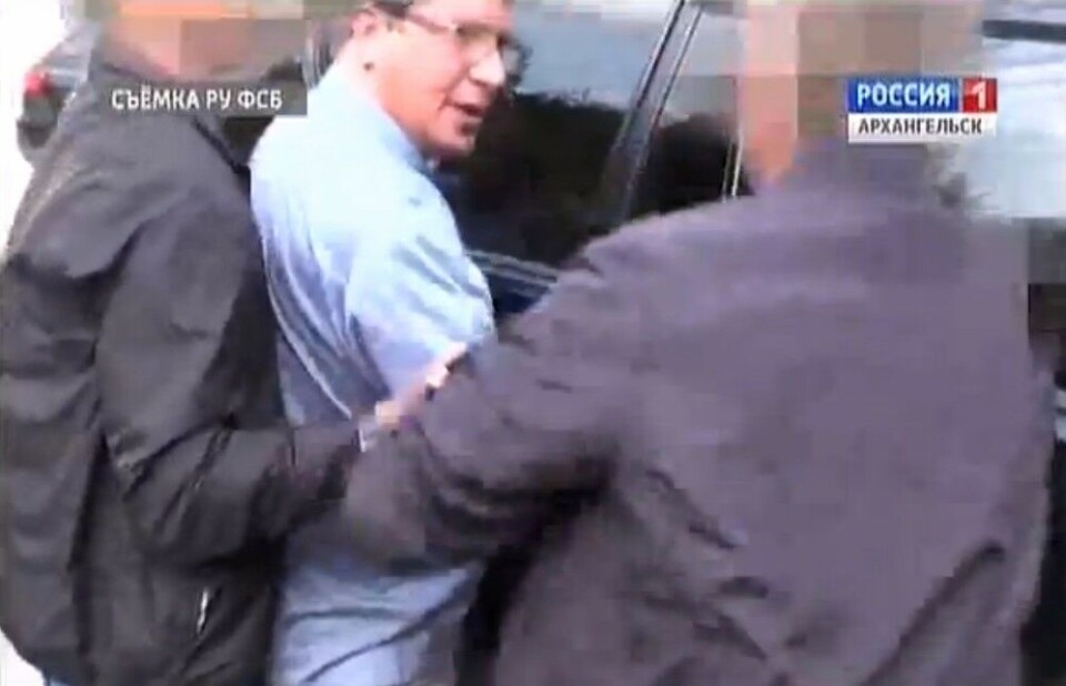 Security Service officers detain Aleksandr Sukhanov. Screenshot from footage provided by FSB to regional media