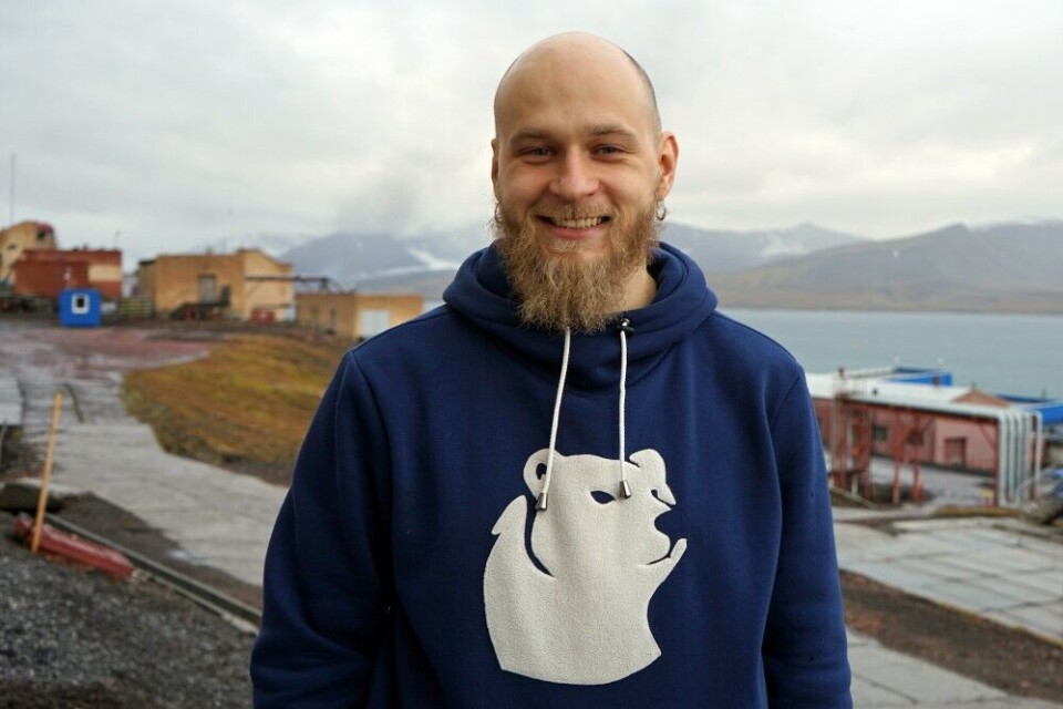 Ivan Velichenko works for GoArctic, the tourist branch of Arktikogul Trust, the state-own company in charge of activities in Barentsburg. Photo: Thomas Nilsen
