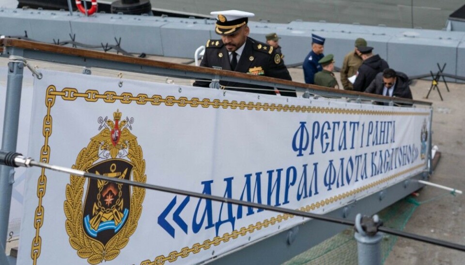 The delegation from the embassies in Moscow embarked the Northern Fleet's 'Admiral Kasatonov'. The warship is one of three frigates of the new Gorshkov-class in service. By 2029, the navy plan to have ten vessels of the class, of which seven will sail with the Northern Fleet. Photo: Information office of the Northern Fleet