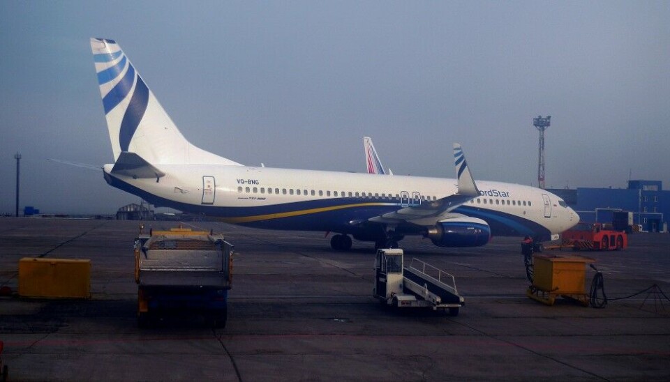 Most Russian airlines are operating foreign-made planes, like this Boeing-737 by Nordstar at Norilsk airport. Photo: Thomas Nilsen