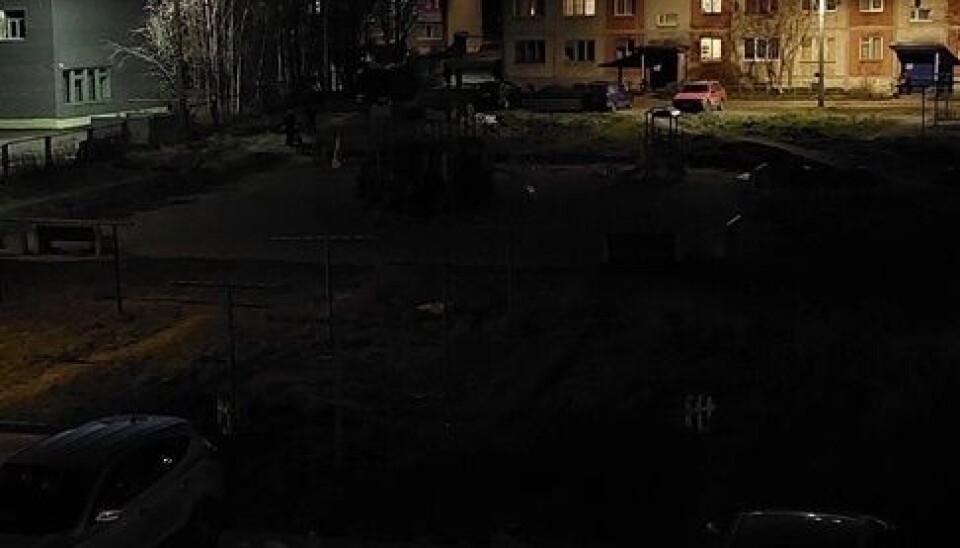 Детская площадка в одном из дворов поселка Нивский. Фото со страницы главы Мурманской области Андрея Чибиса