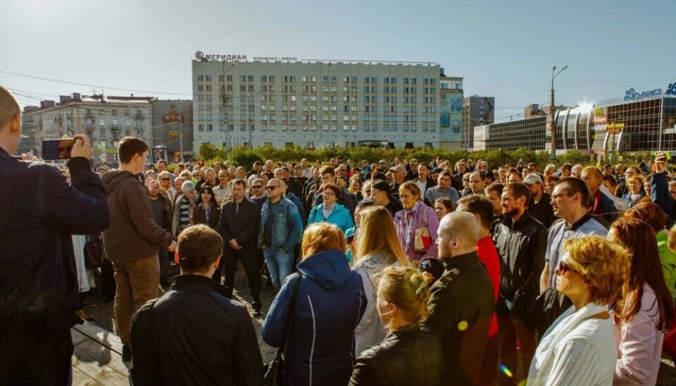 Виолетта Грудина выступает на митинге против повышения пенсионного возраста. Фото: Виолетта Грудина