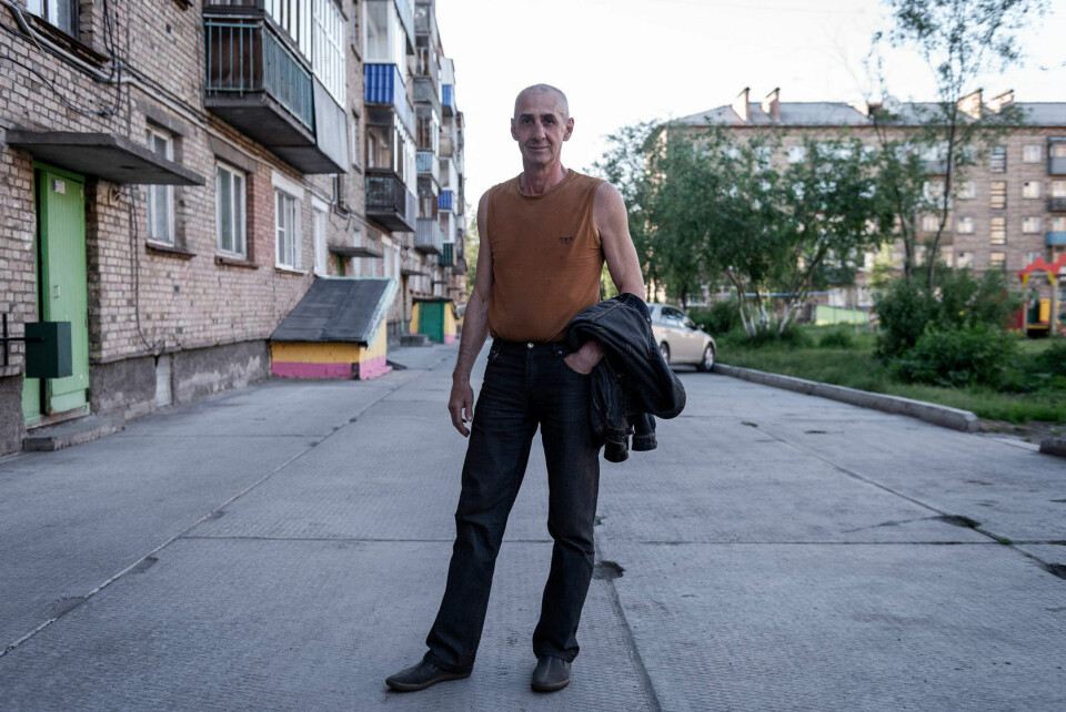 Salaries are low, says Sergey. Photo: Kirill Shuchalin, 7x7-journal