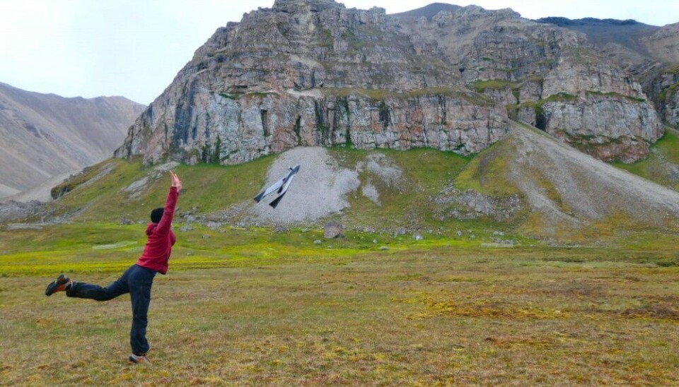 A drone is about to take off to capture images to study vegetation changes at landscape scale. Photos: Jesper Mosbacher / Norwegian Polar Institute