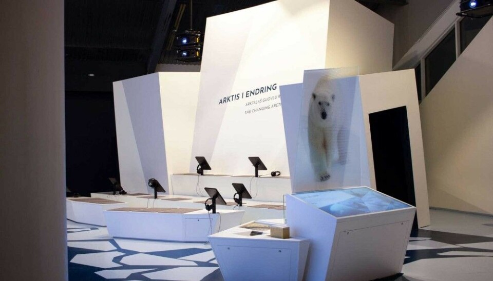 In the Amphitheatre you will learn about climate change through an interactive ice wall. Here you can reflect over your own choices and attitudes, and create your own ice floe. Photo: Anne Ragnhild Fause / Polaria.