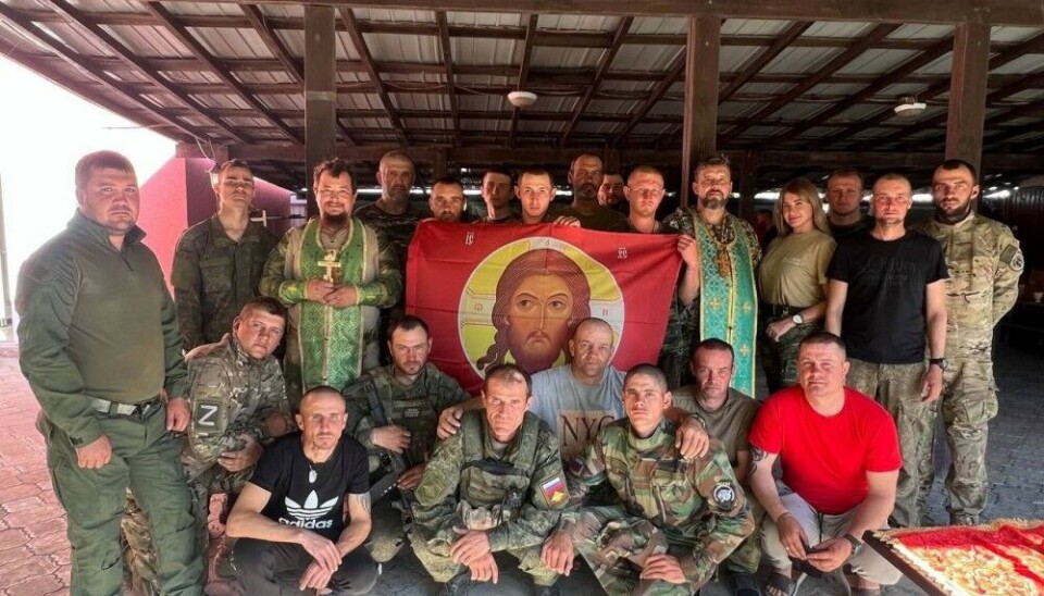 Blessing by priests ahead of battle. Photo: Telegram channel Voenny Otdel Moskovskogo Patriarkhata