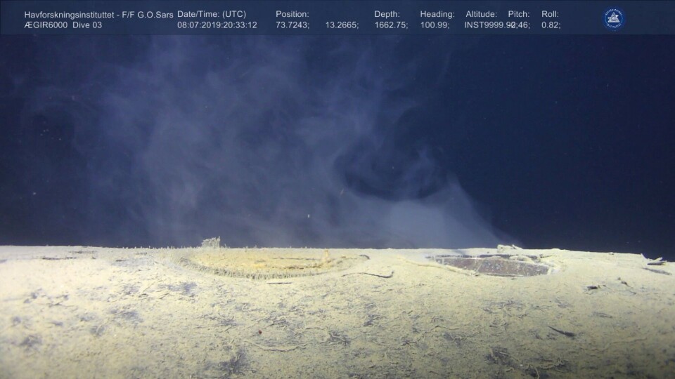 When a “cloud” was seen coming from the ventilation pipe (to the right), Cesium-137 from the reactor in Komsomolets could be detected in collected seawater. Photo: Institute of Marine Research/G.O. Sars and University of Bergen/Ægir 6000