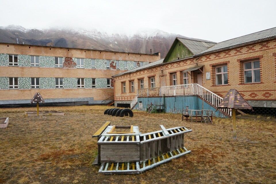 Pyramiden - A Soviet ghost town in Arctic Norway