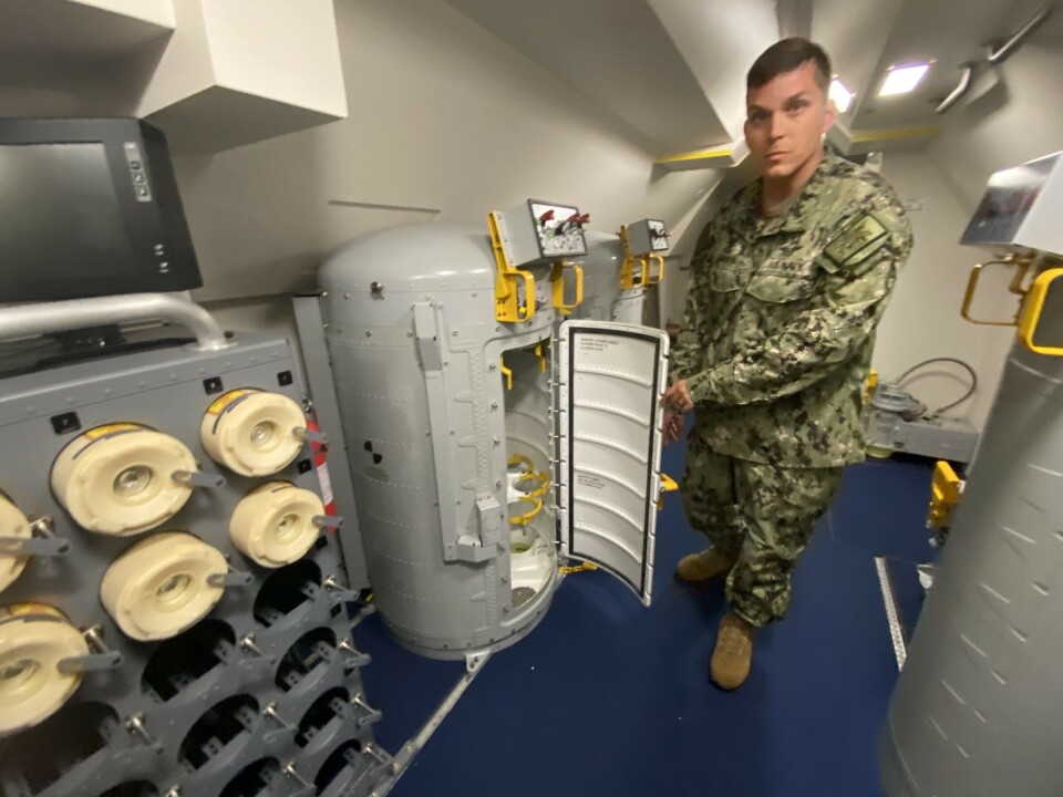 Canisters with sonobuoys are stored in racks in the rear of the aircraft and will be ejected via pressurised launchers to sea over the area where a suspected submarine is sailing down deep. Photo: Thomas Nilsen