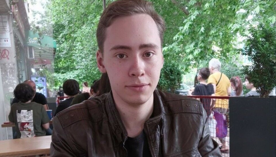 Андрей Кичев. Архангельск — Тбилиси. Активист, журналист.Протестную деятельность начал в 2020 году, участвовал в митингах, проводил одиночные пикеты в поддержку Андрея Боровикова, а также против признания ФБК экстремистской организацией. Летом 2022 году начал работать журналистом в издании RusNews. В сентябре 2022 года был задержан на митинге против мобилизации, будучи журналистом с аккредитацией. На Андрея был составлен протокол о “дискредитации” армии РФ, а также на митинге была выдана повестка на прямо на сборный пункт. Через несколько дней после митинга Андрей был отчислен из колледжа. Эмигрировал в Грузию в октябре 2022 года. Вернуться к чтениюФото из личного архива
