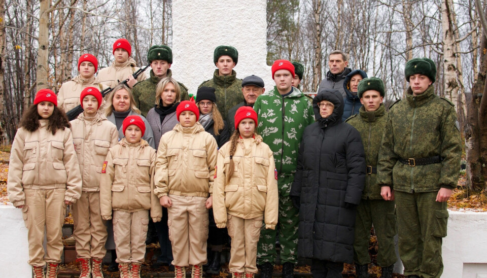 Gennady Gurylev (center) with regional politician Lyubov Cherepanova, Natalia Spirin and others at the war memorial in Akhmalakhti only few kilometers from the border to Norway.