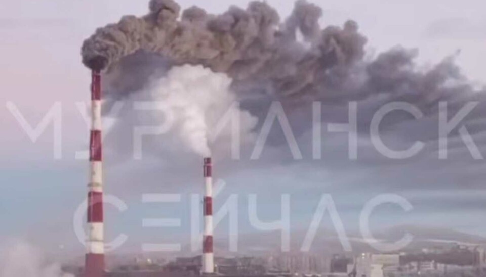 Smoke from the mazut-fuelled power plant in Murmansk.