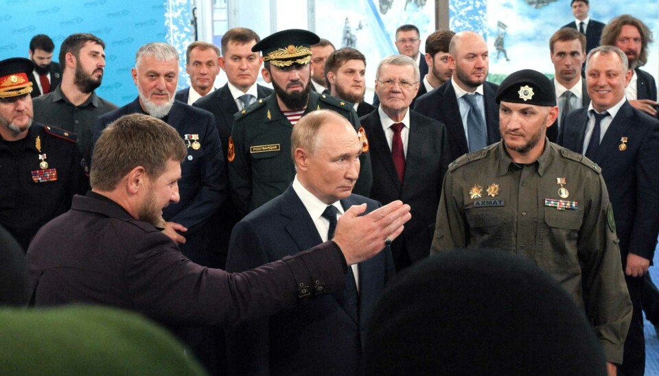 Владимир Путин в августе 2024 года посетил так называемый Университет спецназа в Чечне.
