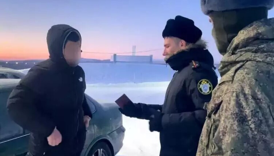 Военные следователи во время рейда в Печенгском районе Military investigators raid in Pechenga