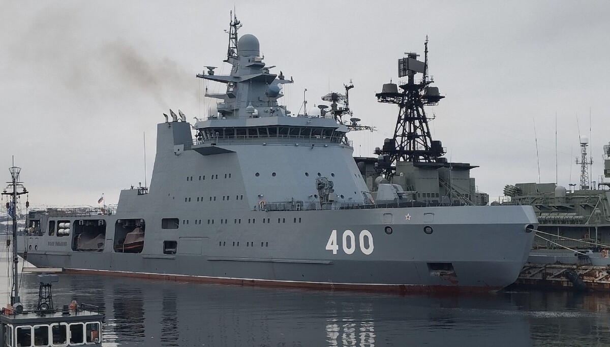 Russia's first icebreaking patrol vessel for the Arctic arrives north