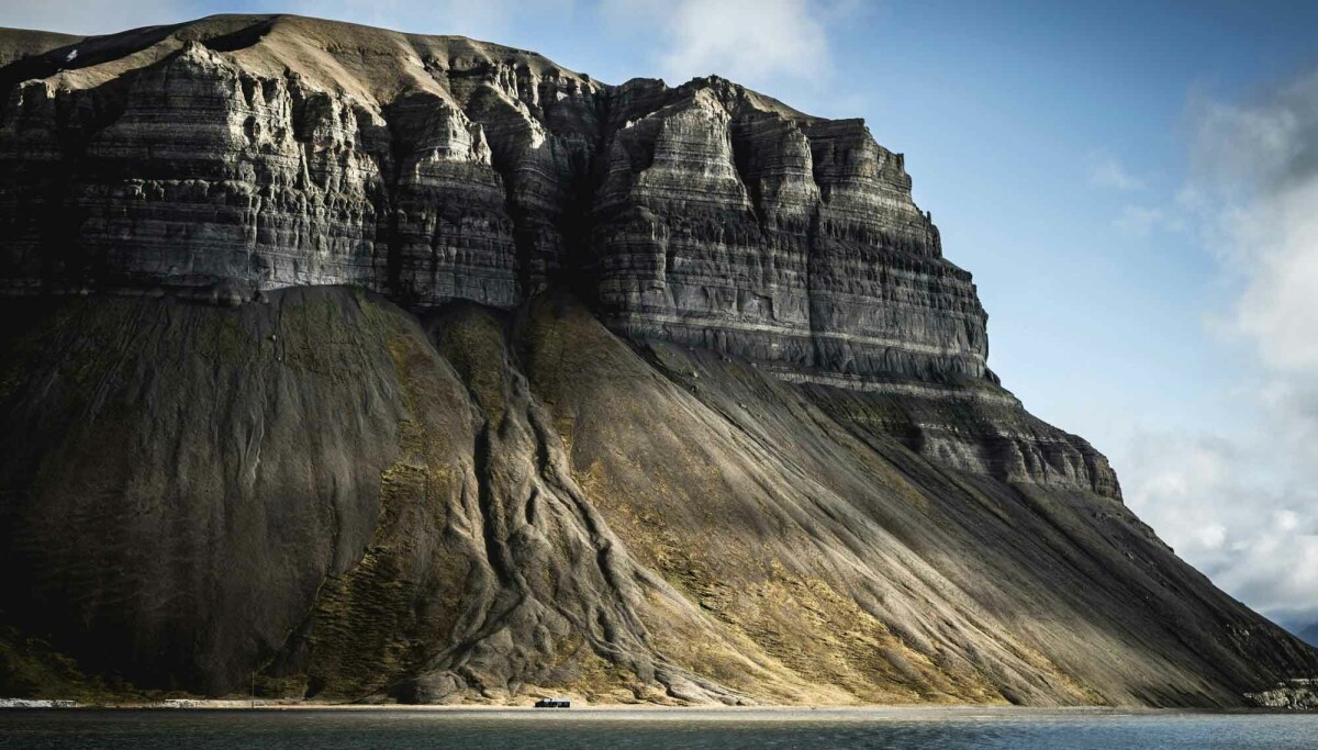 Using community science to gain holistic understanding of climate change