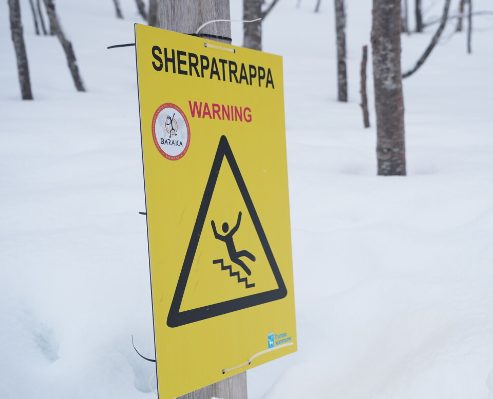 Warning sign at Sherpatrappa.