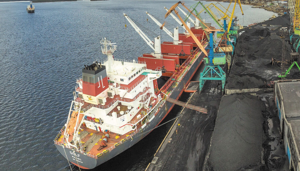 Порт в Кандалакше Kandalaksha harbor