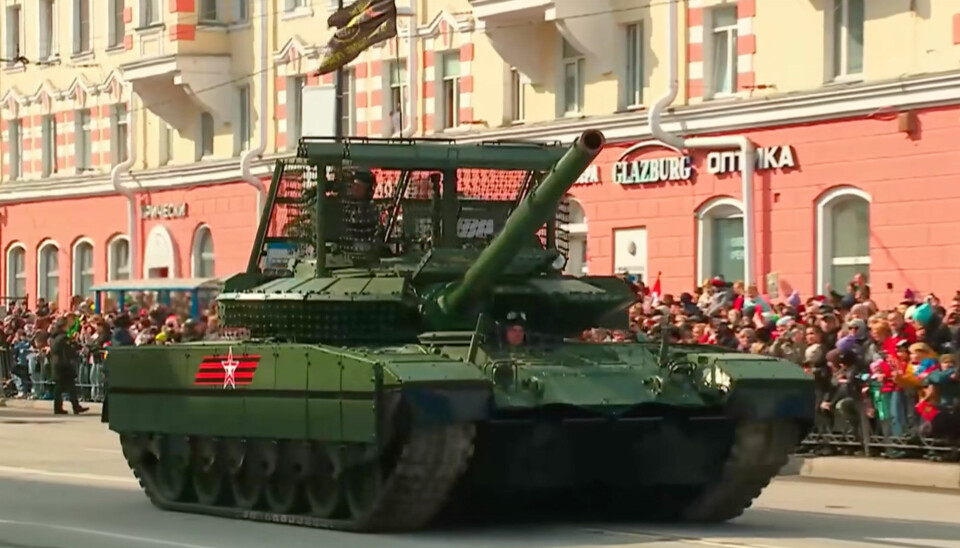 Three tanks T80BMV covered with drone protection were part of the military parade in Murmansk.