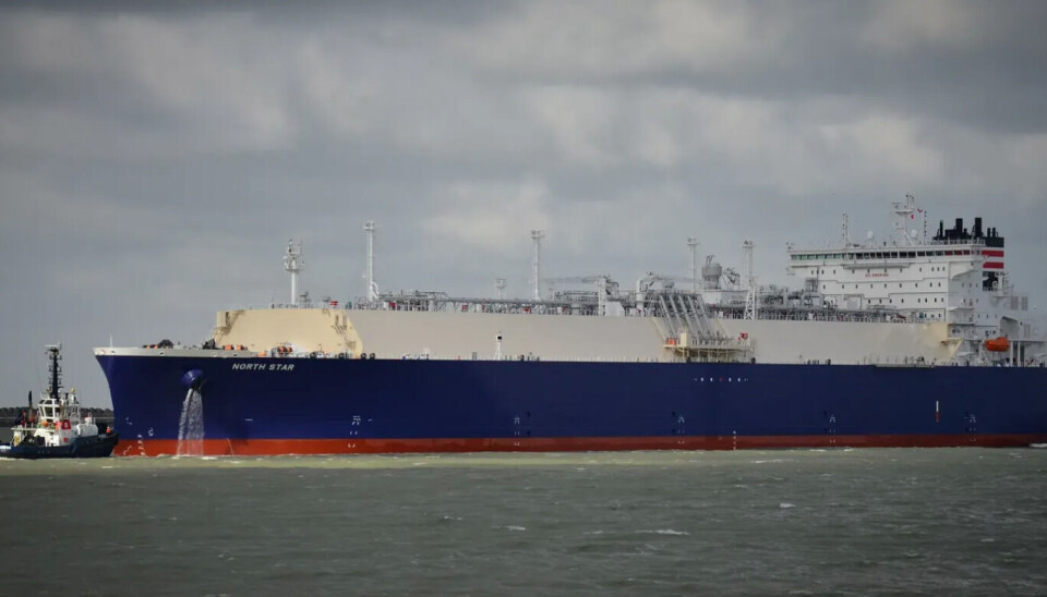 Танкер 'Iris' ранее носивший название 'North Sky' Iris North Sky tanker