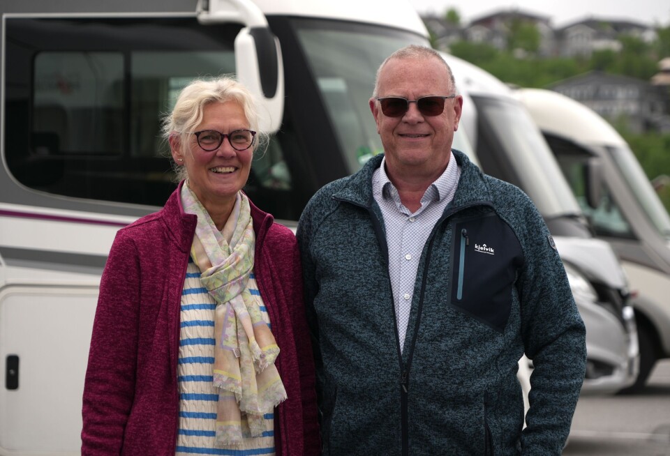Dutch tourists Zweer and Betty in Kirkenes. They feel lucky to escape the deadly heat in Europe