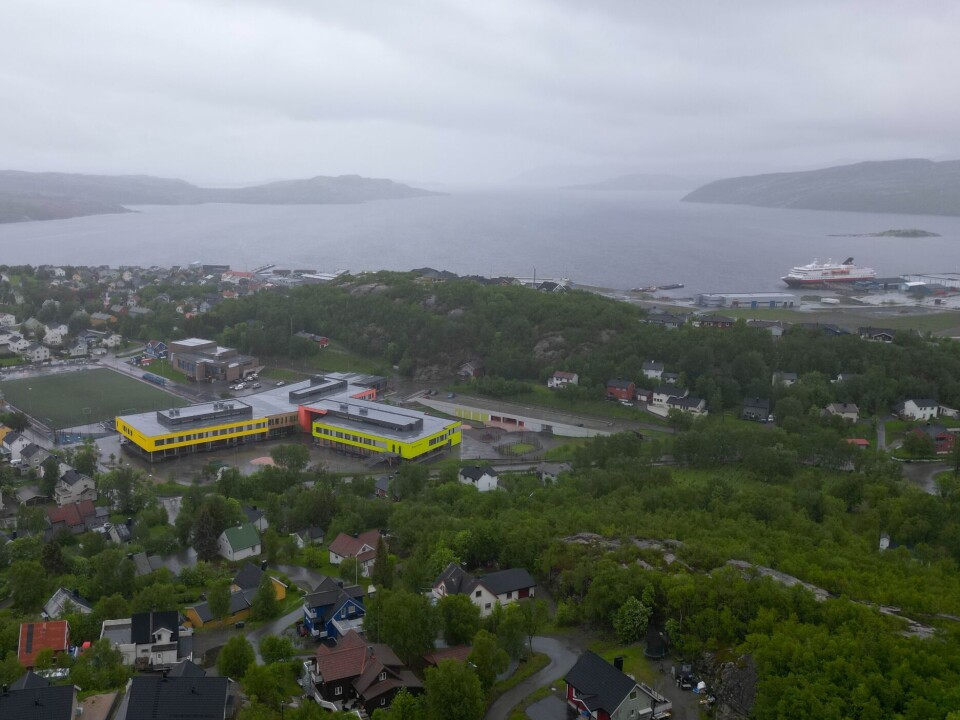 On 2 July 2025, the temperature in Kirkenes is 11°C and it is raining.