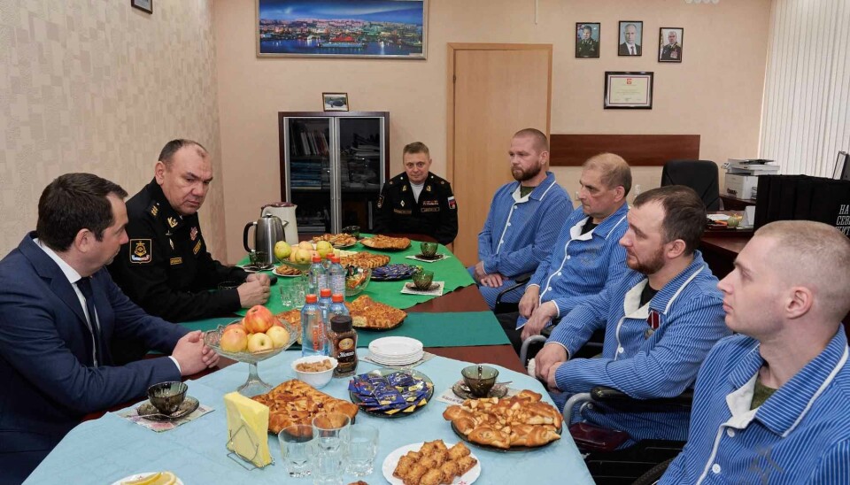 Aleksandr Moiseev and Andrei Chibis in carefully arranged meeting with hospitalised soldiers in Pechenga hospital in 2023.