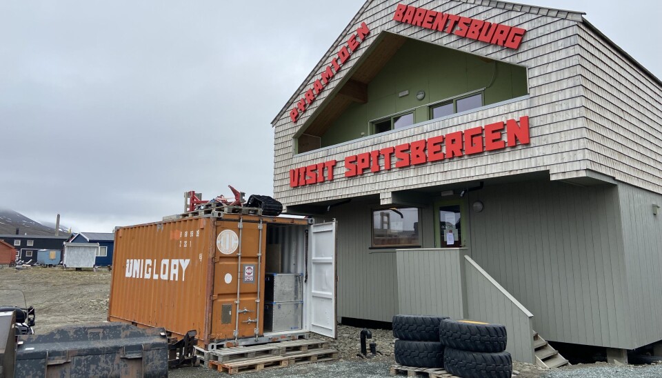 Arktikugol's house in Longyearbyen is also a sales office for adventure tours set up after Svalbard tourist board, consisting of companies based in Longyearbyen, in 2023 stopped all cooperation with the Russian state-owned company because of the war against Ukraine.