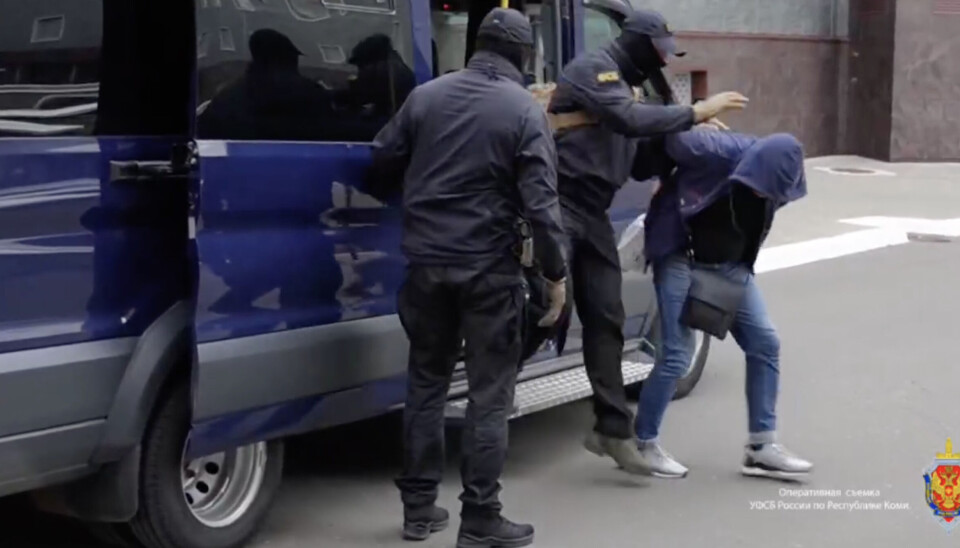 The moment Kalashnikov was delivered to the FSB.