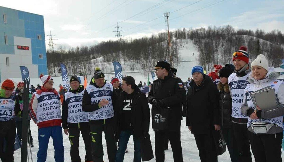 Governor of Murmansk Andrei Chibis (center, with the 'Z') and Head of the Navy Aleksandr Moiseev met Sergei Ustyugov and other retired Russian skiing stars in 2022.